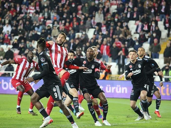 Fanatik yazarları Sivasspor - Beşiktaş maçını değerlendirdi