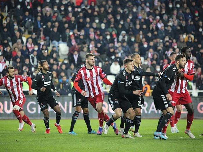 Fanatik yazarları Sivasspor - Beşiktaş maçını değerlendirdi