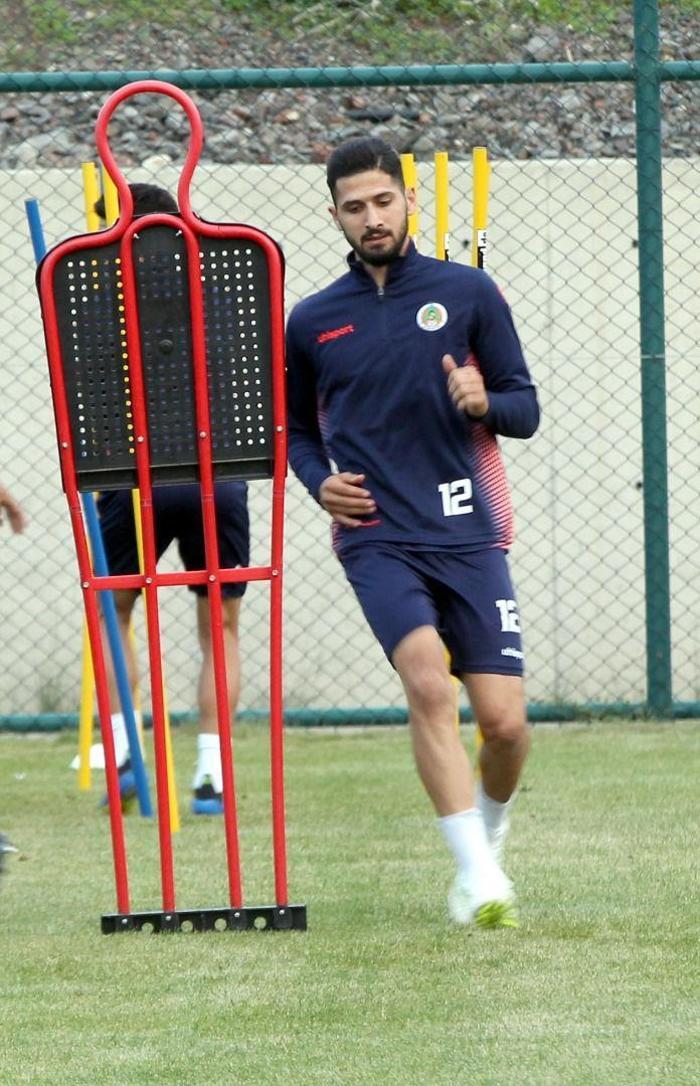 Emre Akbaba için 3 büyükler devrede
