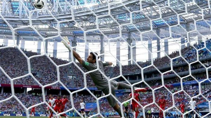 FIFA 2018 Dünya Kupasının en güzel golüne aday 18 gol - Quaresma...