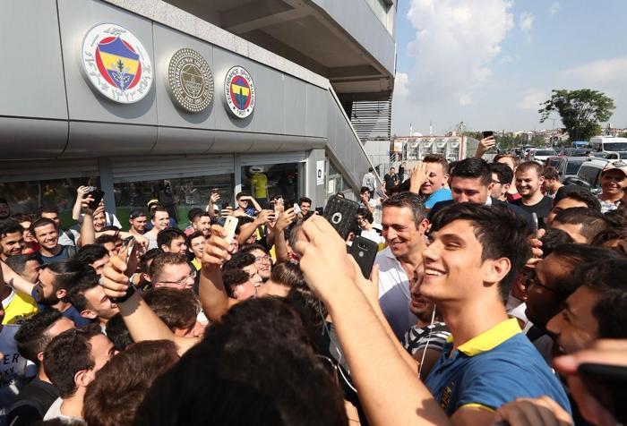 Ali Koçtan taraftarlara büyük jest