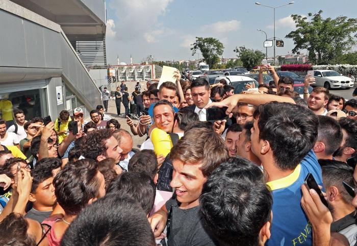 Ali Koçtan taraftarlara büyük jest