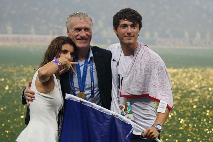 Deschamps tarihe geçti