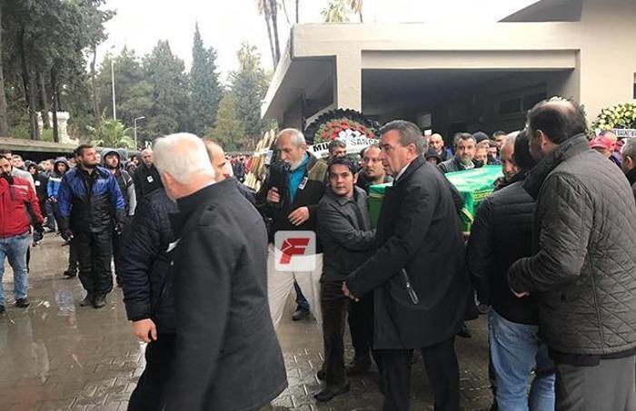 Fatih Terimin babası Talat Terim son yolculuğuna uğurlandı