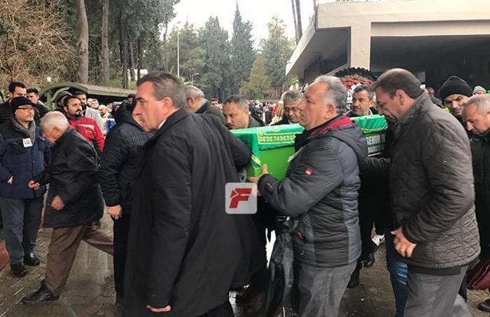 Fatih Terimin babası Talat Terim son yolculuğuna uğurlandı