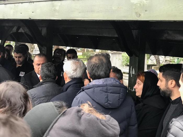 Fatih Terimin babası Talat Terim son yolculuğuna uğurlandı
