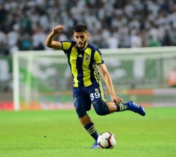 Fenerbahçede büyük şok 200 milyon...