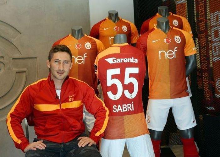 Sabri Sarıoğluna büyük şok Transfer döneminde yine boşta kaldı