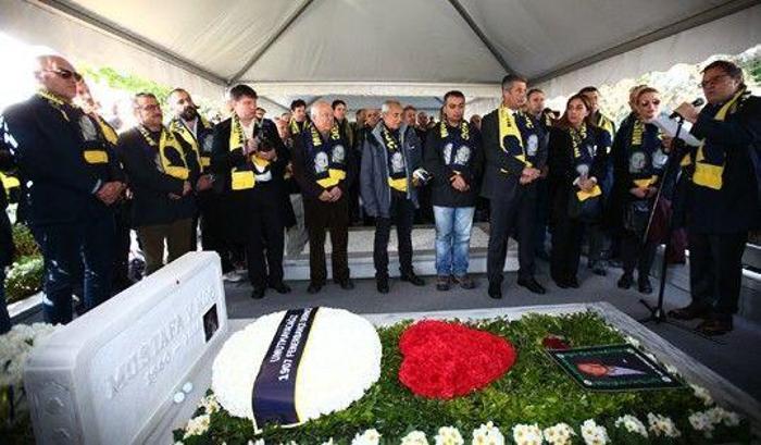 Mustafa Koç kabri başında anıldı