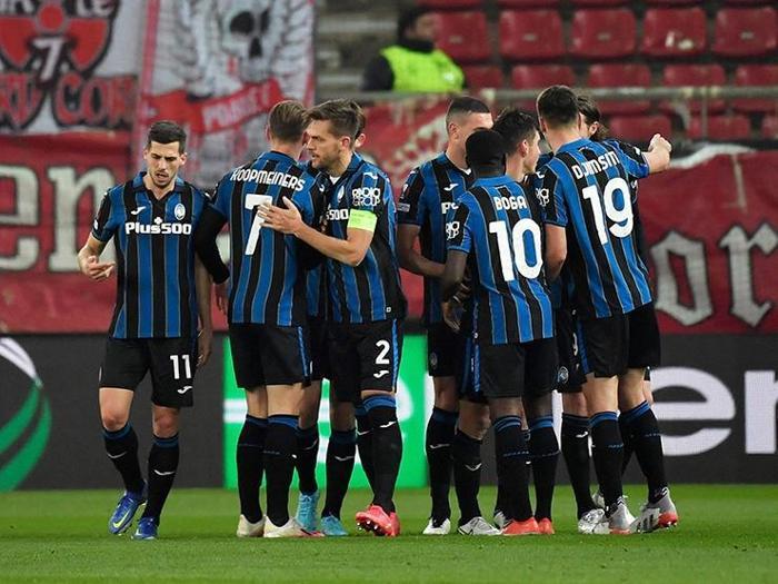 Son dakika haberi Galatasarayın UEFA Avrupa Ligindeki muhtemel rakipleri belli oldu