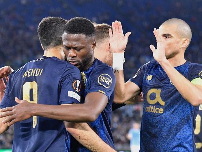 Son dakika haberi Galatasarayın UEFA Avrupa Ligindeki muhtemel rakipleri belli oldu