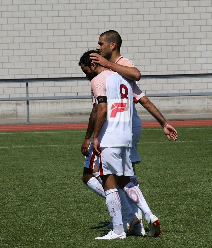 Galatasarayda Muğdat Çelik, ilk maçına çıktı
