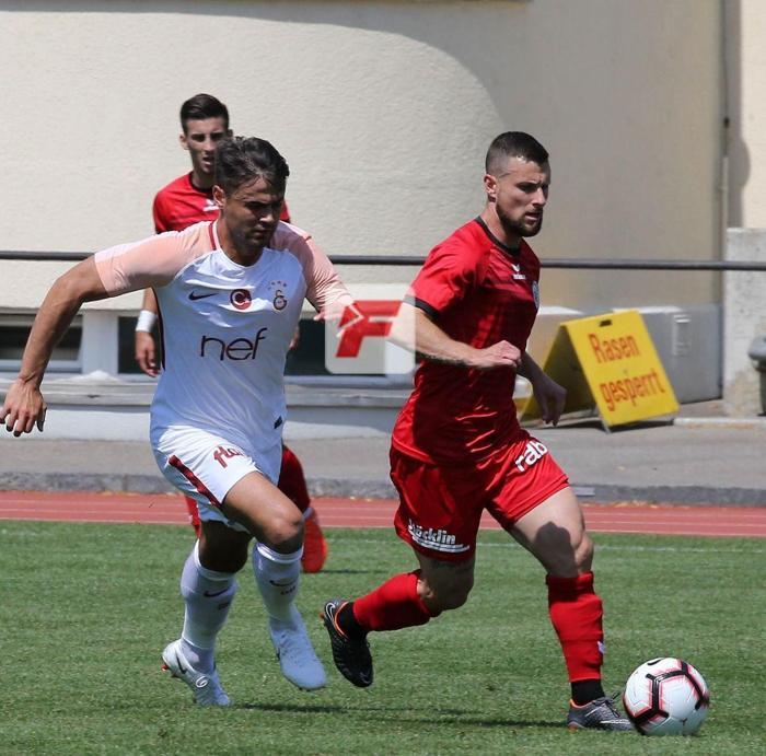 Galatasarayda Muğdat Çelik, ilk maçına çıktı