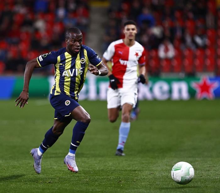 Fanatik yazarları Fenerbahçenin Slavia Praga elenişini değerlendirdi