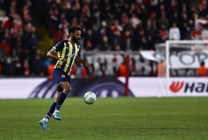 Fanatik yazarları Fenerbahçenin Slavia Praga elenişini değerlendirdi