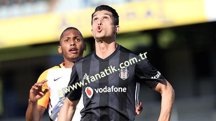 Beşiktaş-Shakhtar Donetsk maçından kareler