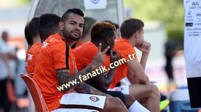 Beşiktaş-Shakhtar Donetsk maçından kareler
