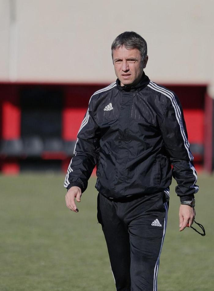 Mutlu Topçu