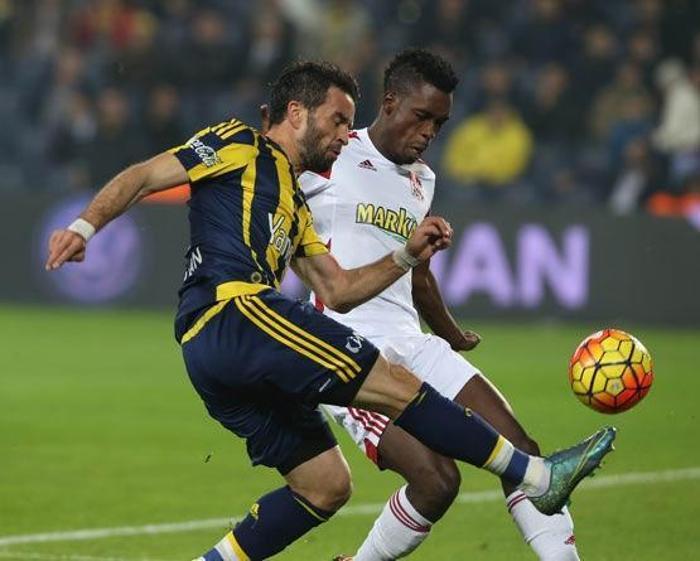 Beşiktaş büyük oynuyor Mehmet Topal ile Gökhan Gönül...