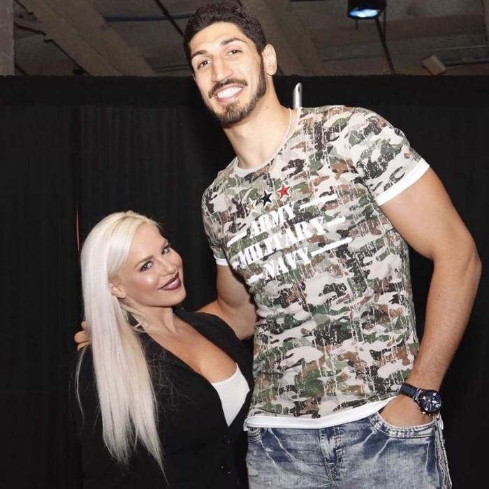 FETÖcü Enes Kanter, saha dışındaki hayatıyla gündemde