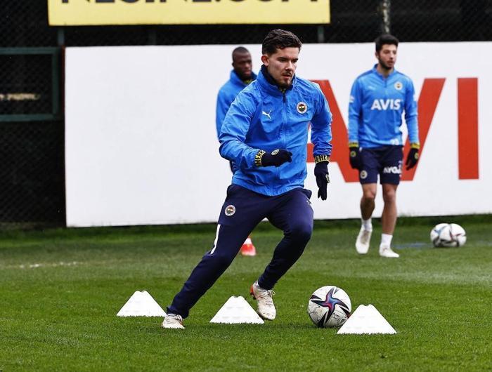 Son dakika Beşiktaş transfer haberi Kartaldan müthiş takip Ferdi Kadıoğlu, Halil Dervişoğlu, Sörloth