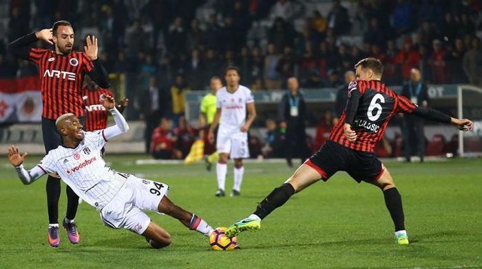 Beşiktaşın belası sakatlıklar