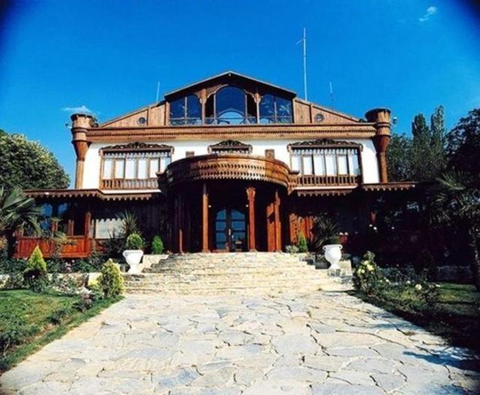 İşte Adnan Oktarın mal varlığı