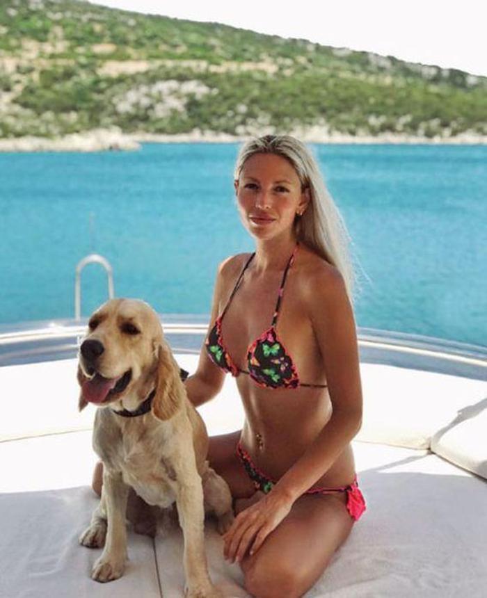 Dilara Öztunç, Egeye demir attı