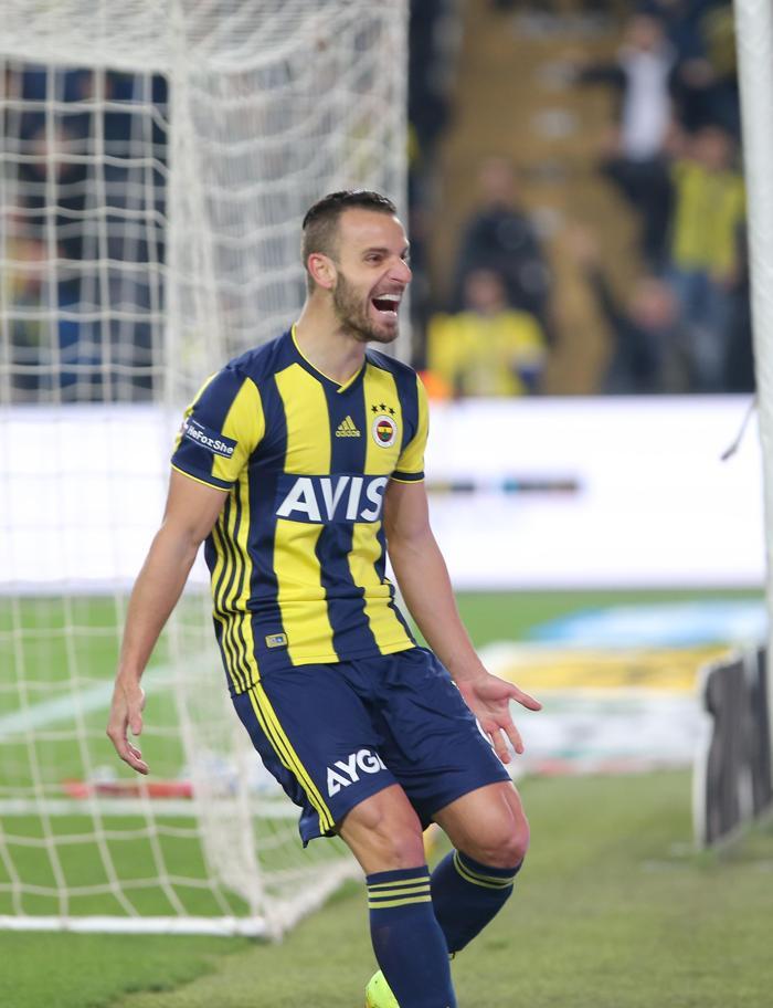 ROBERTO SOLDADO