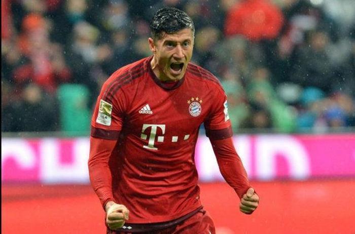 Manchester City servet ödeyecek