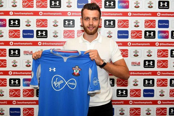 Angus Gunn