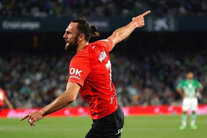 Son dakika haberi Vedat Muriqi kendisini İspanyada buldu 2 gol daha atarsa...