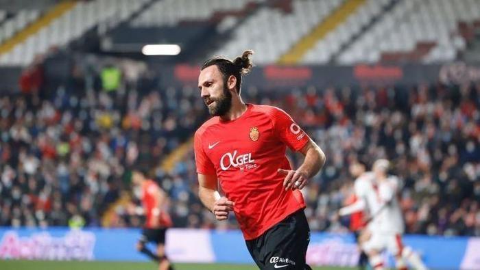 Son dakika haberi Vedat Muriqi kendisini İspanyada buldu 2 gol daha atarsa...