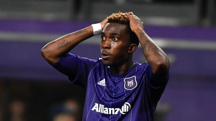 Galatasarayın ilk transferi Henry Onyekuru İstanbulda