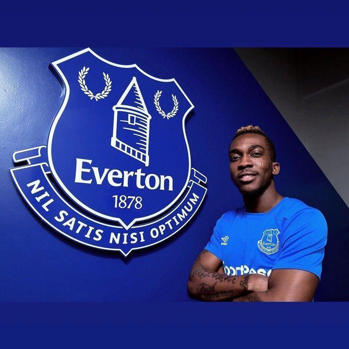 Galatasarayın ilk transferi Henry Onyekuru İstanbulda