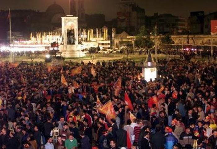 Zaferi yaşayın...