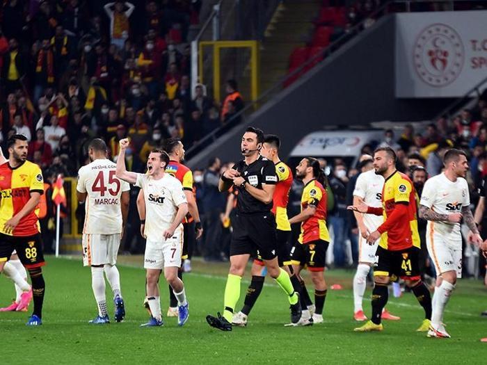 Fanatik yazarları Göztepe - Galatasaray maçını değerlendirdi