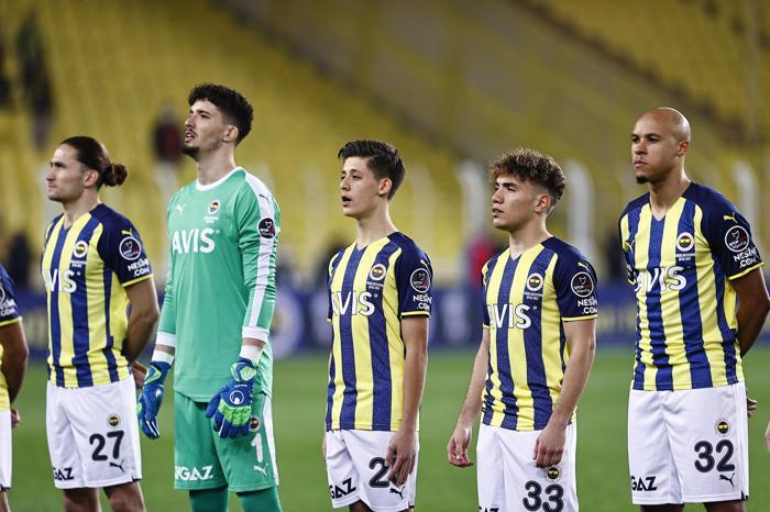 Fenerbahçeli Arda Güler için yazarlardan övgü dolu sözler