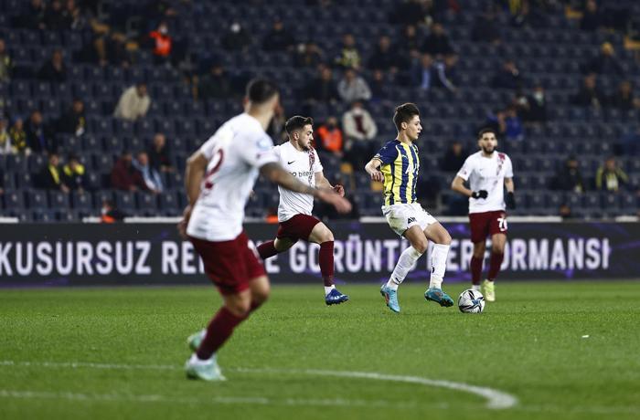 Fenerbahçeli Arda Güler için yazarlardan övgü dolu sözler