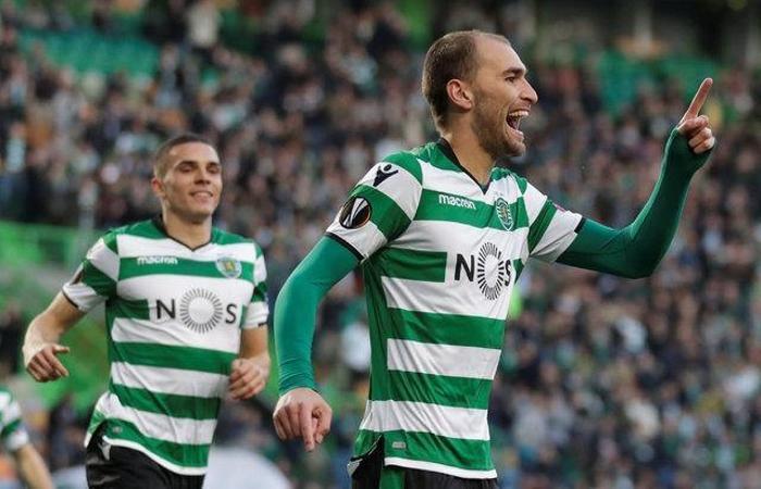 Sporting Lizbon, Bas Dostun ücretinde indirime gitti