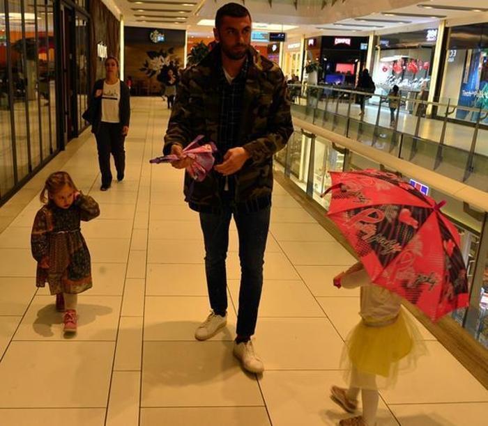 Burak Yılmazın kızı Nazlı Baba söyle çekmesin