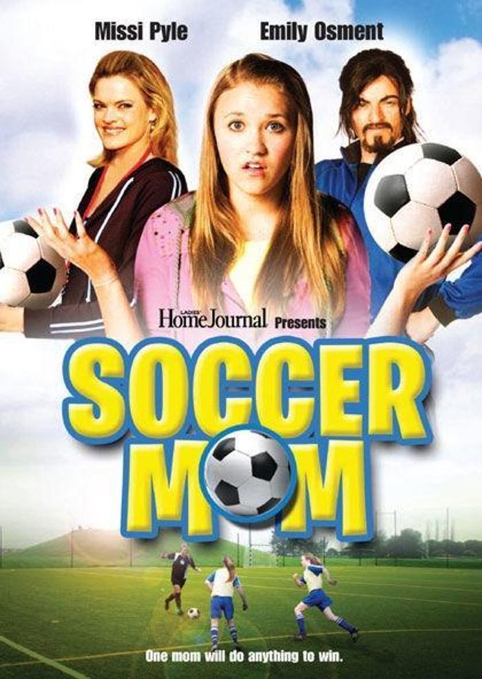 SOCCER MOM
