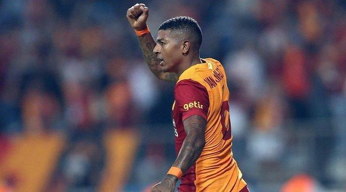 Son dakika haberi Galatasarayda yıldız ismin bileti kesildi…