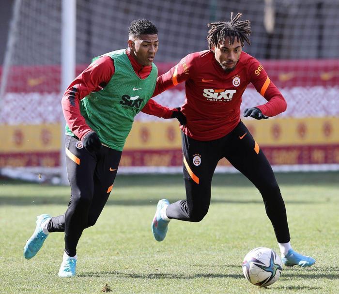 Torrentten sürpriz karar Galatasarayın Göztepe maçı muhtemel 11i