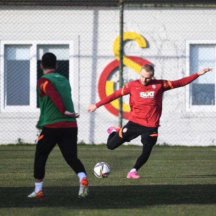 Torrentten sürpriz karar Galatasarayın Göztepe maçı muhtemel 11i