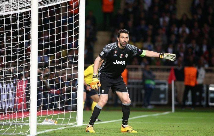 Son dakika Gianluigi Buffon transfer için Pariste