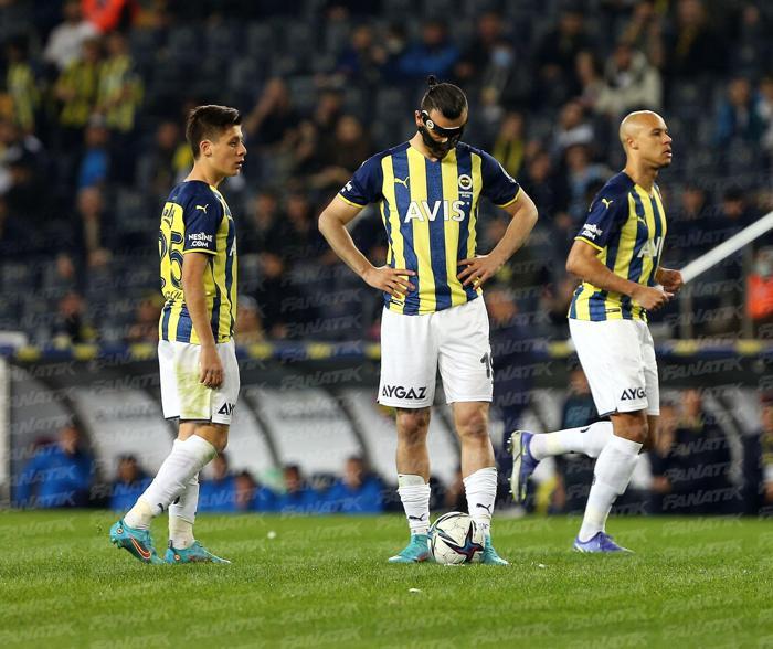 Fenerbahçede Serdar Dursun-Arda Güler diyaloğu dikkat çekti