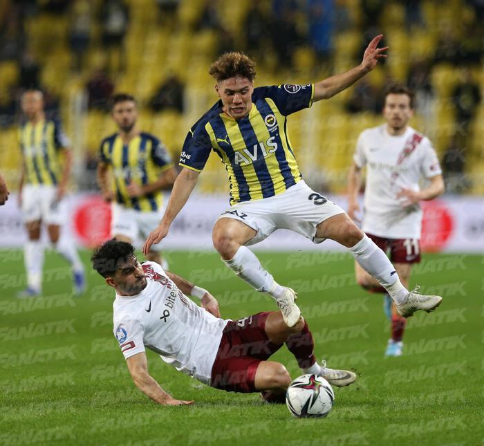 Fenerbahçede Serdar Dursun-Arda Güler diyaloğu dikkat çekti