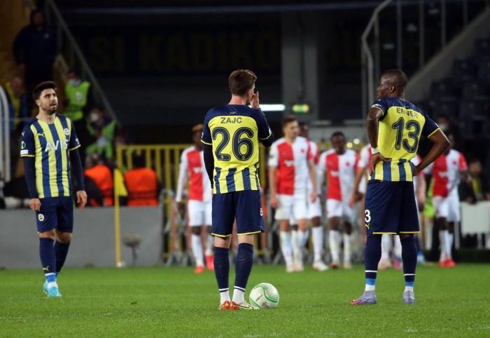 Son dakika Fenerbahçe haberi... İsmail Kartaldan sürpriz karar Sarı lacivertlilerin Hatayspor maçına çıkması beklenen 11i