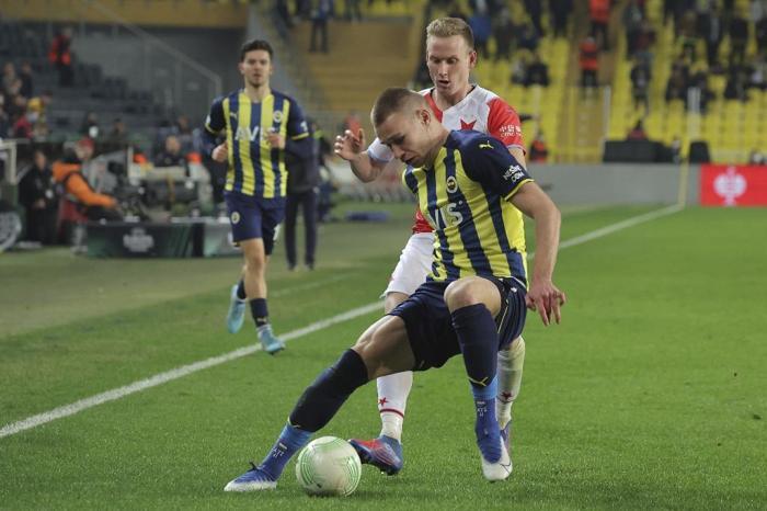Son dakika Fenerbahçe haberi... İsmail Kartaldan sürpriz karar Sarı lacivertlilerin Hatayspor maçına çıkması beklenen 11i